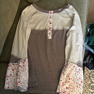 Floral Trim Long Sleeve Women's Top